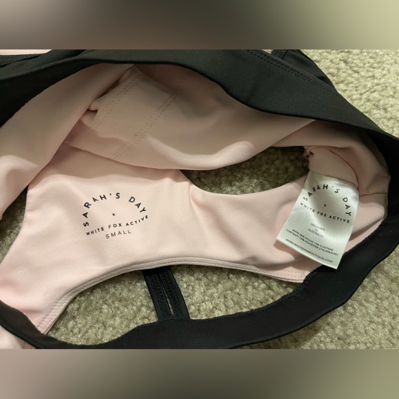 Women’s Sarah’s Day x White Fox Active Leggings Bra Set Pink Black White Size S - Picture 11 of 12